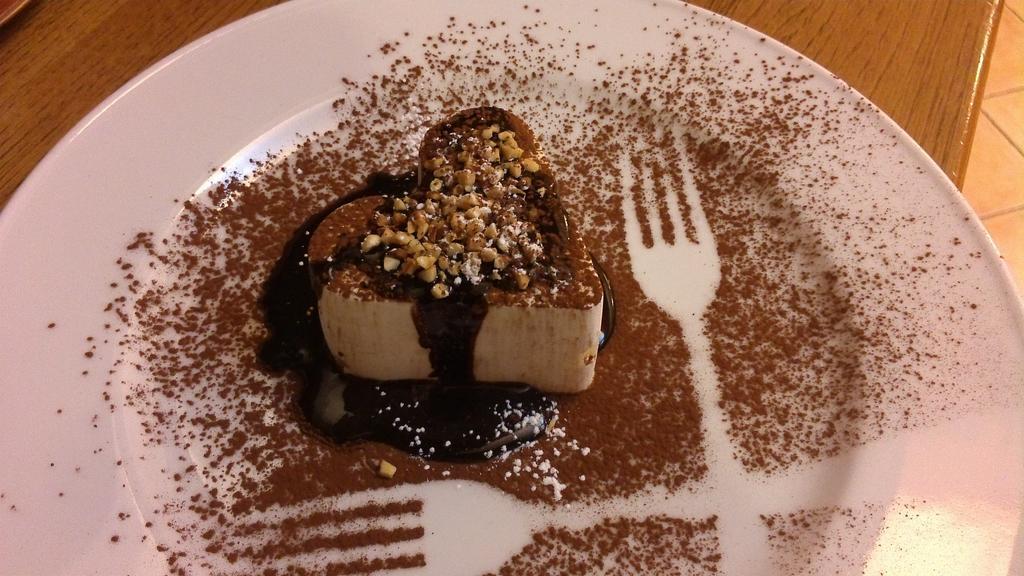 Hotel Ristorante El Caracol Мулаццо Экстерьер фото