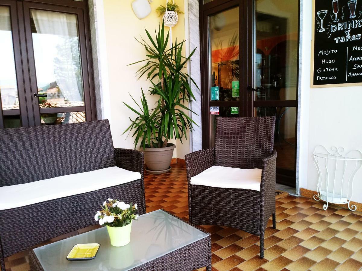 Hotel Ristorante El Caracol Мулаццо Экстерьер фото